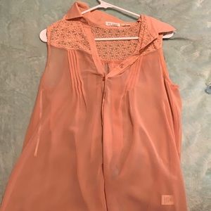 BLU pepper Buttoned down tank